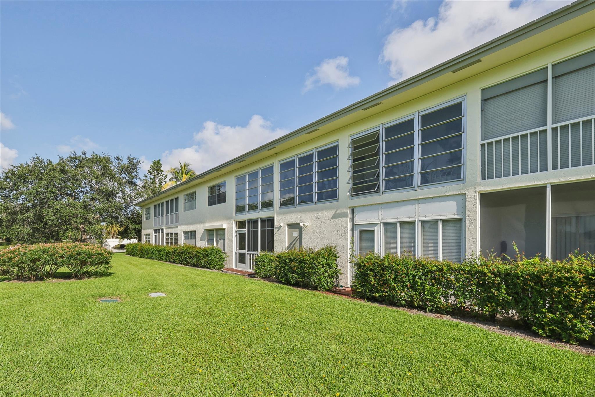 WYNMOOR NASSAU VILLA - Residential