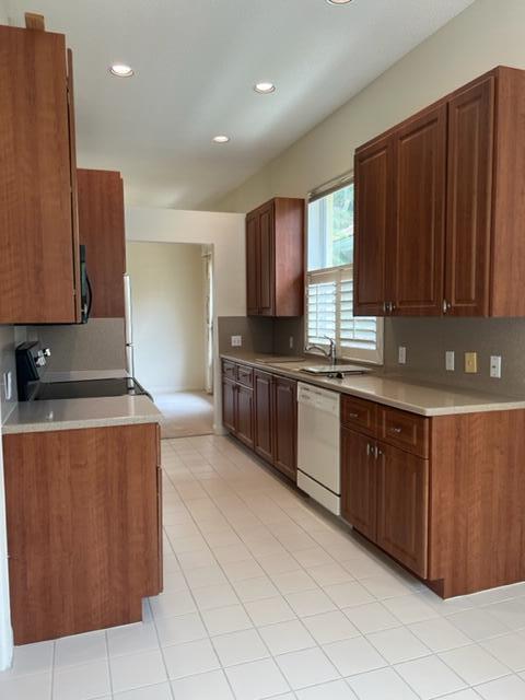 142 S Hampton Drive