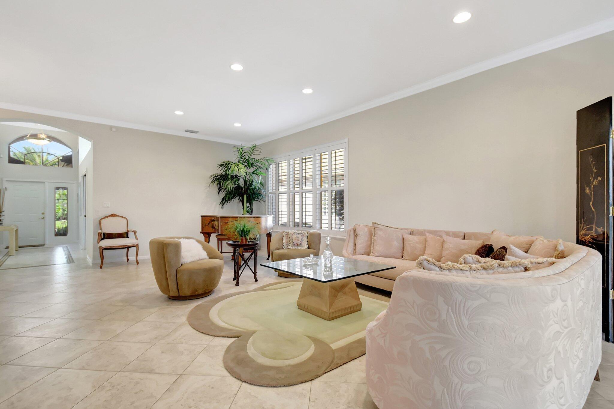 7322 Morocca Lake Drive