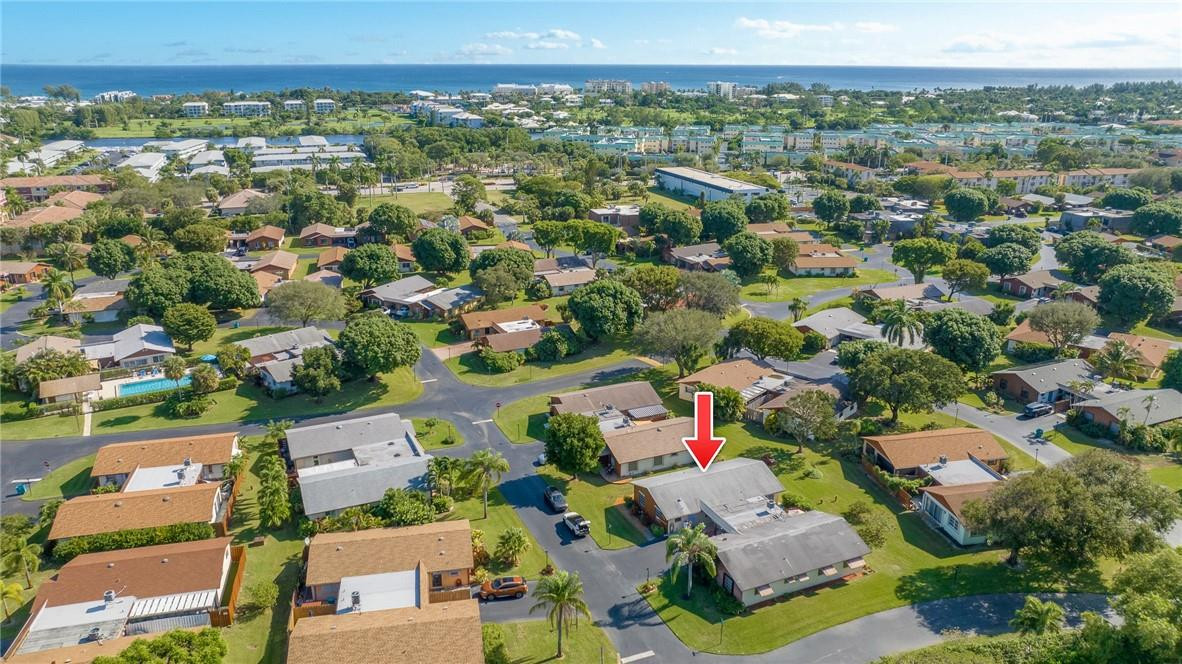 LOS MANGOS - Residential