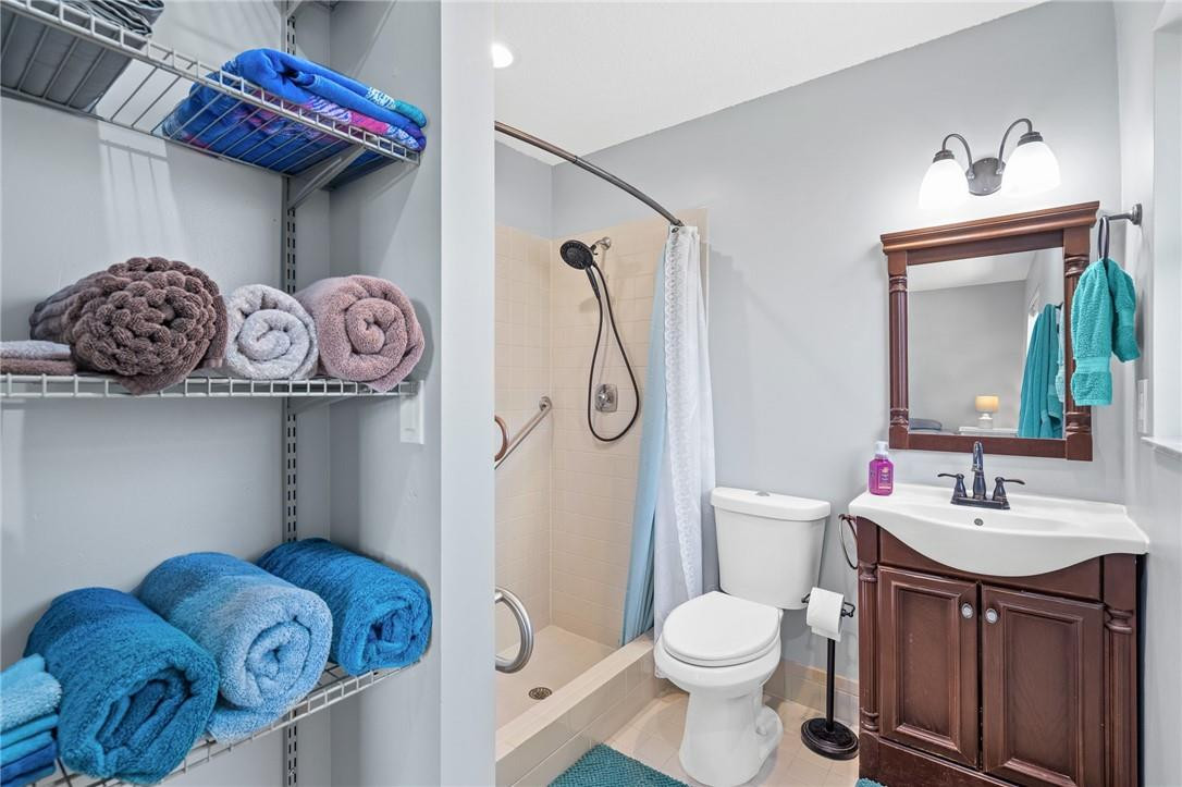 LOS MANGOS - Residential