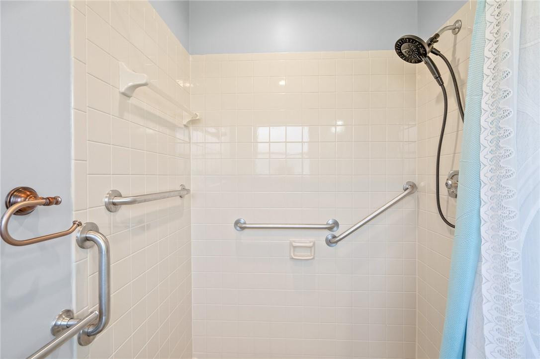 LOS MANGOS - Residential