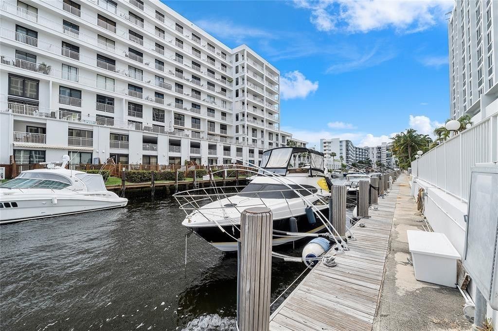 Photo of 3100 NE 49th Street #Unit 807, Fort Lauderdale, FL 33308 (MLS # B26045516)