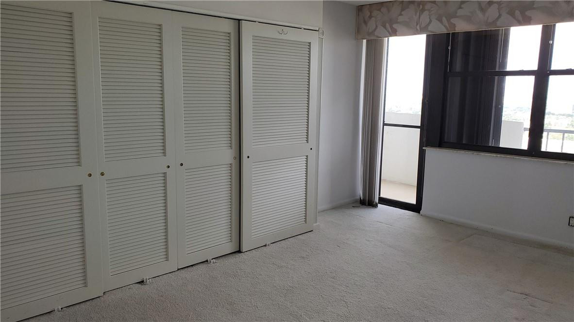 CORINTHIAN - Residential