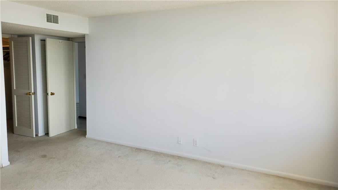 CORINTHIAN - Residential