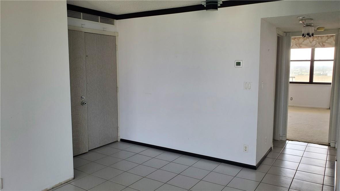 CORINTHIAN - Residential