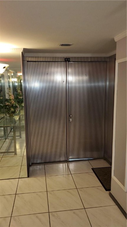 CORINTHIAN - Residential