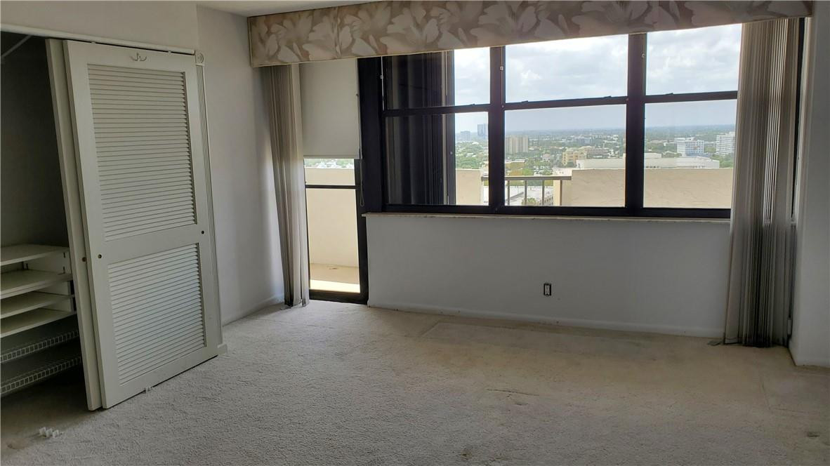 CORINTHIAN - Residential