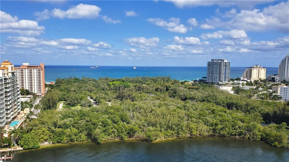 CORINTHIAN - Residential