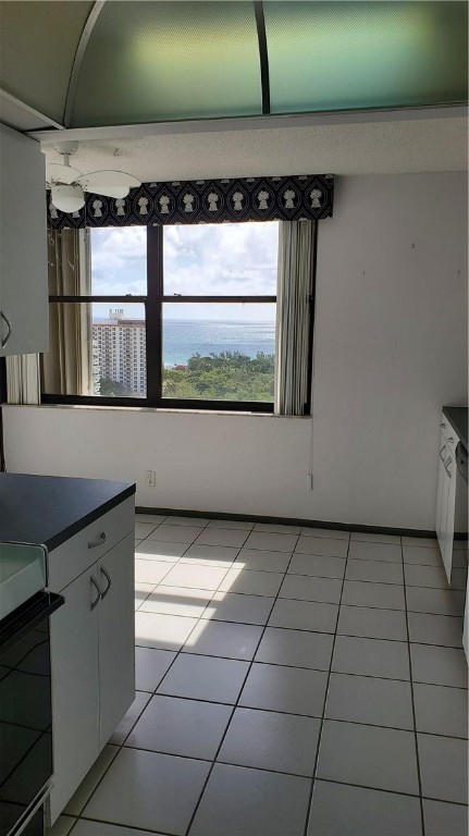 CORINTHIAN - Residential