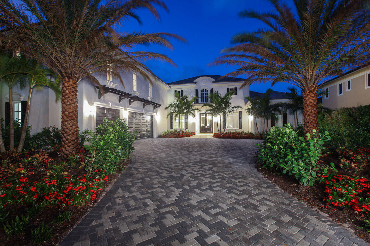 Admirals Cove - Residential