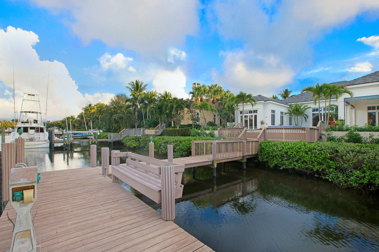 Admirals Cove - Residential
