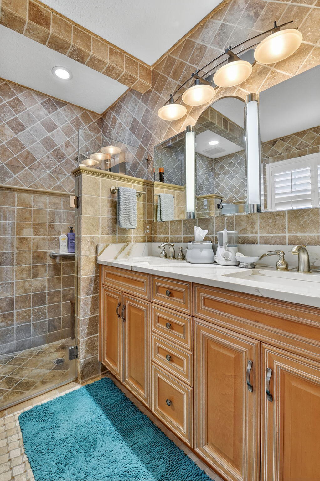 CORONADO ESTATES - Residential