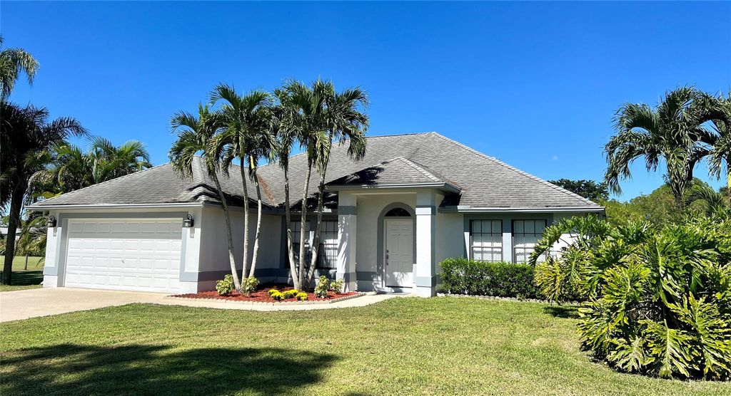 Photo of 16563 N 89th Pl N, The Acreage, FL 33470 (MLS # F10406012)