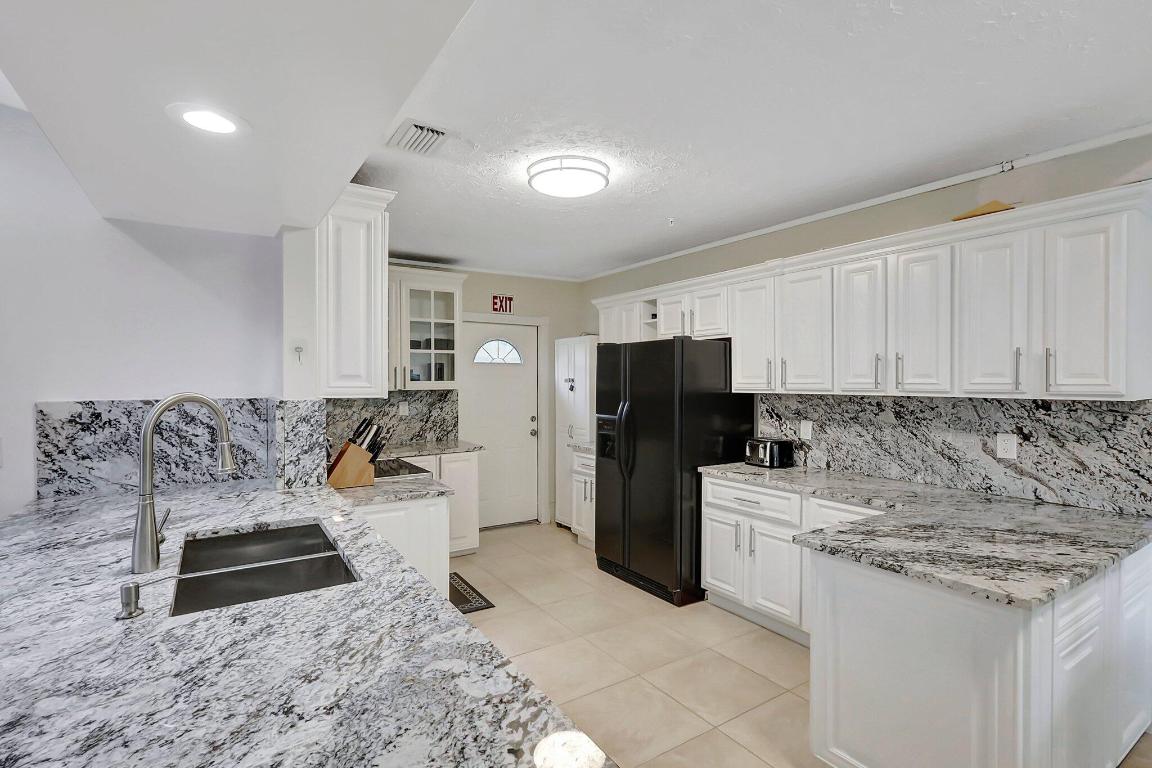 SOUTH PORT ST LUCIE UNIT 5 - Residential