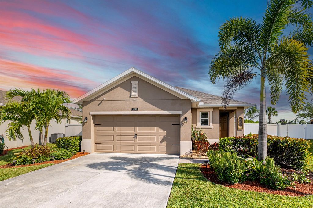 Photo of 11170 SW Hadley Street, Port Saint Lucie, FL 34987 (MLS # R11080230)