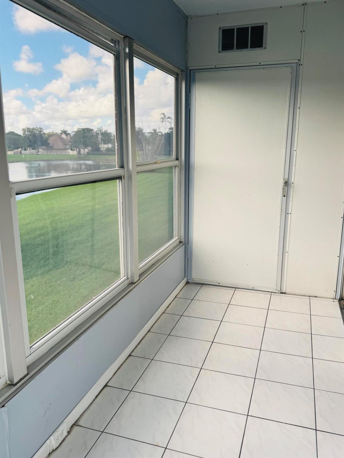 CENTURY VILLAGE- BRIGHTON - Residential Lease