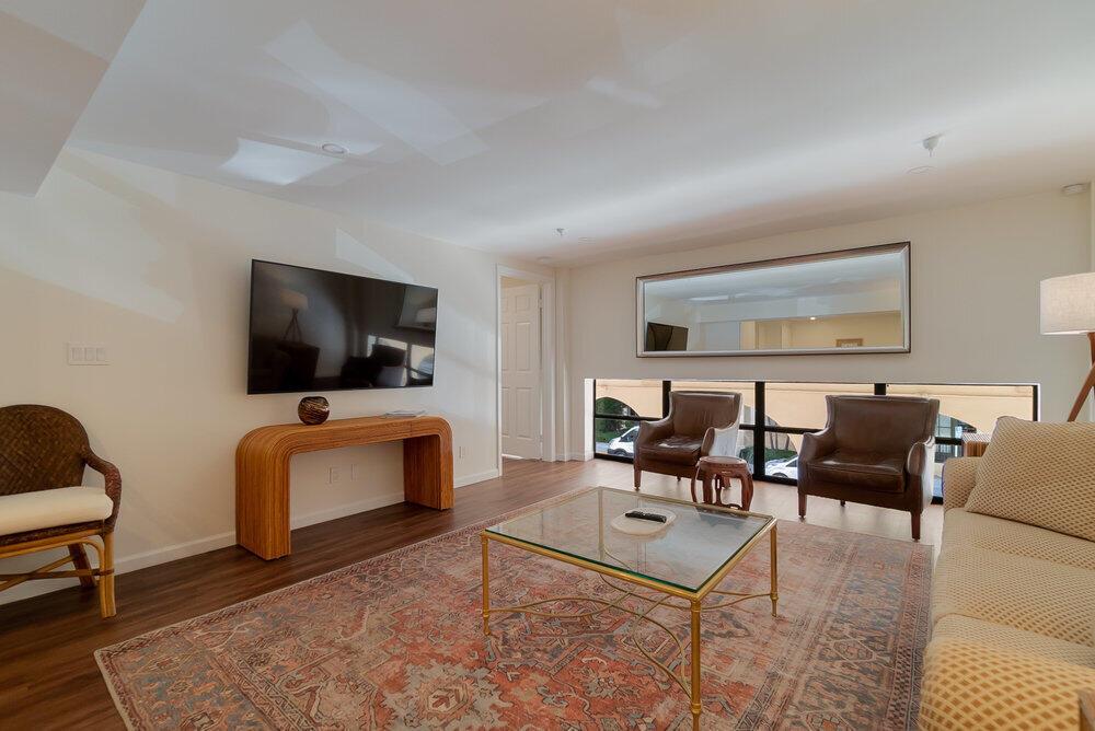 PALM BEACH HOTEL CONDO - Residential