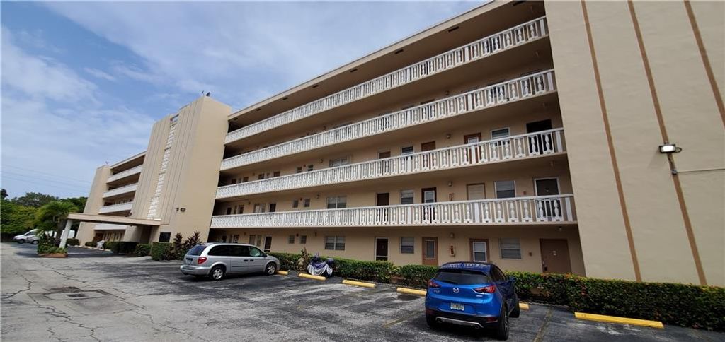 Photo of 218 NE 12th Ave #108, Hallandale Beach, FL 33009 (MLS # F10298441)