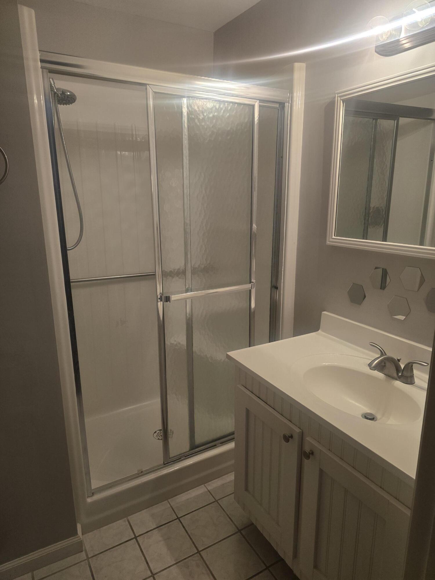 OAK PARK TERRACE UNITS 1-16 - Residential