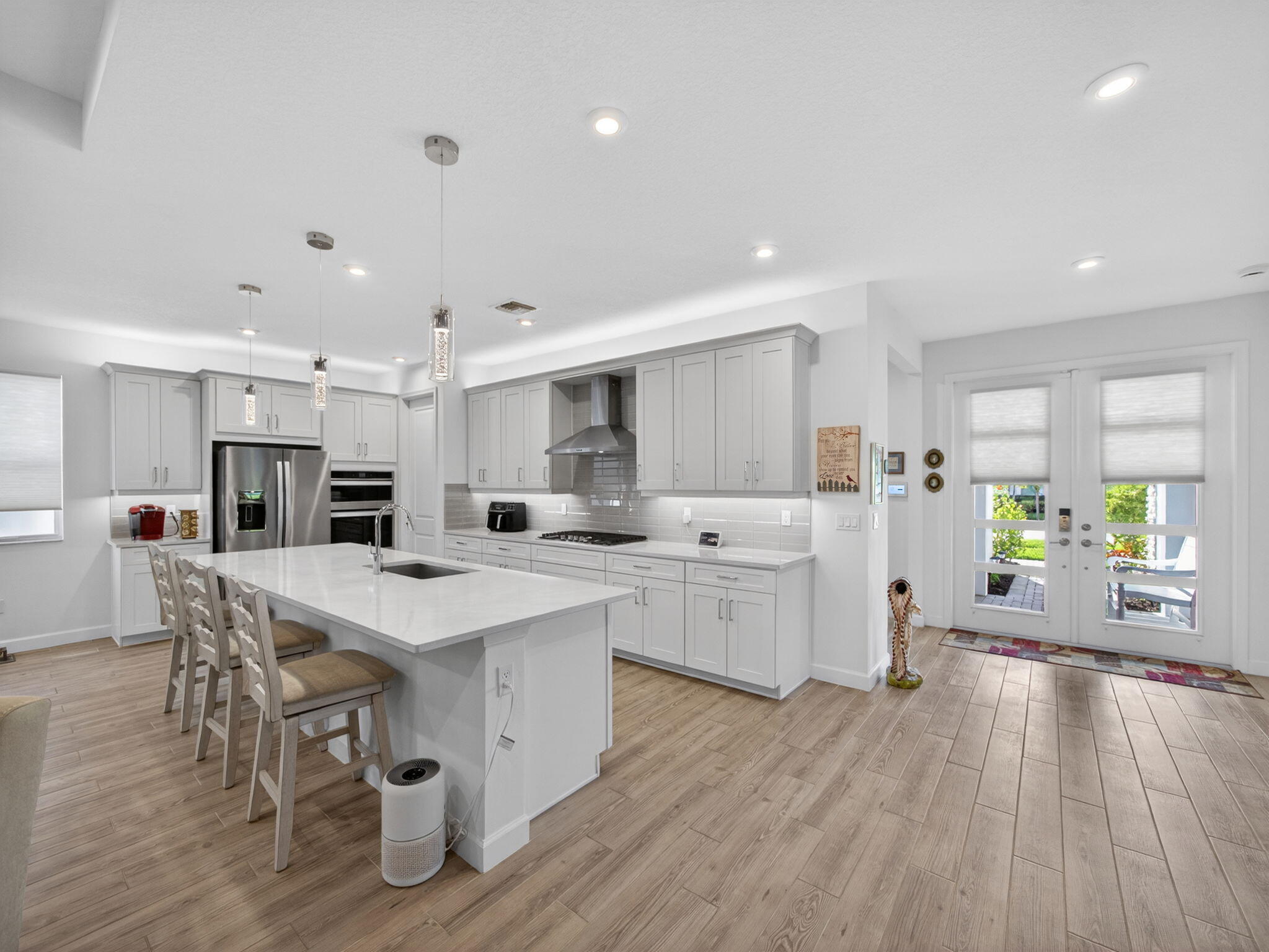 TELARO AT SOUTHERN GROVE - Residential