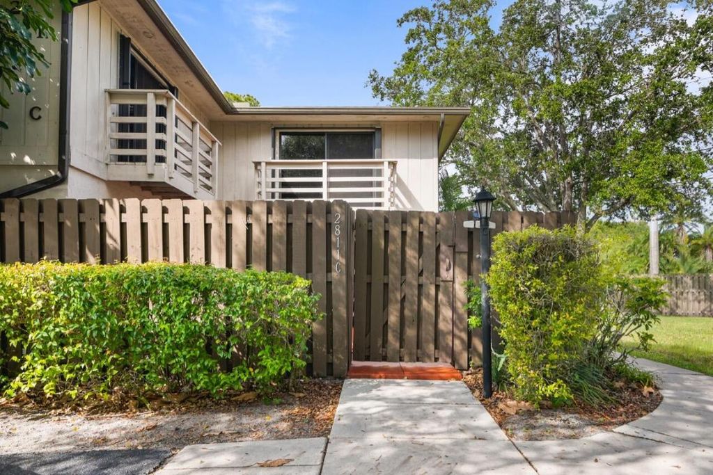 Photo of 2811 Stoneway Lane #C, Fort Pierce, FL 34982 (MLS # R10894575)