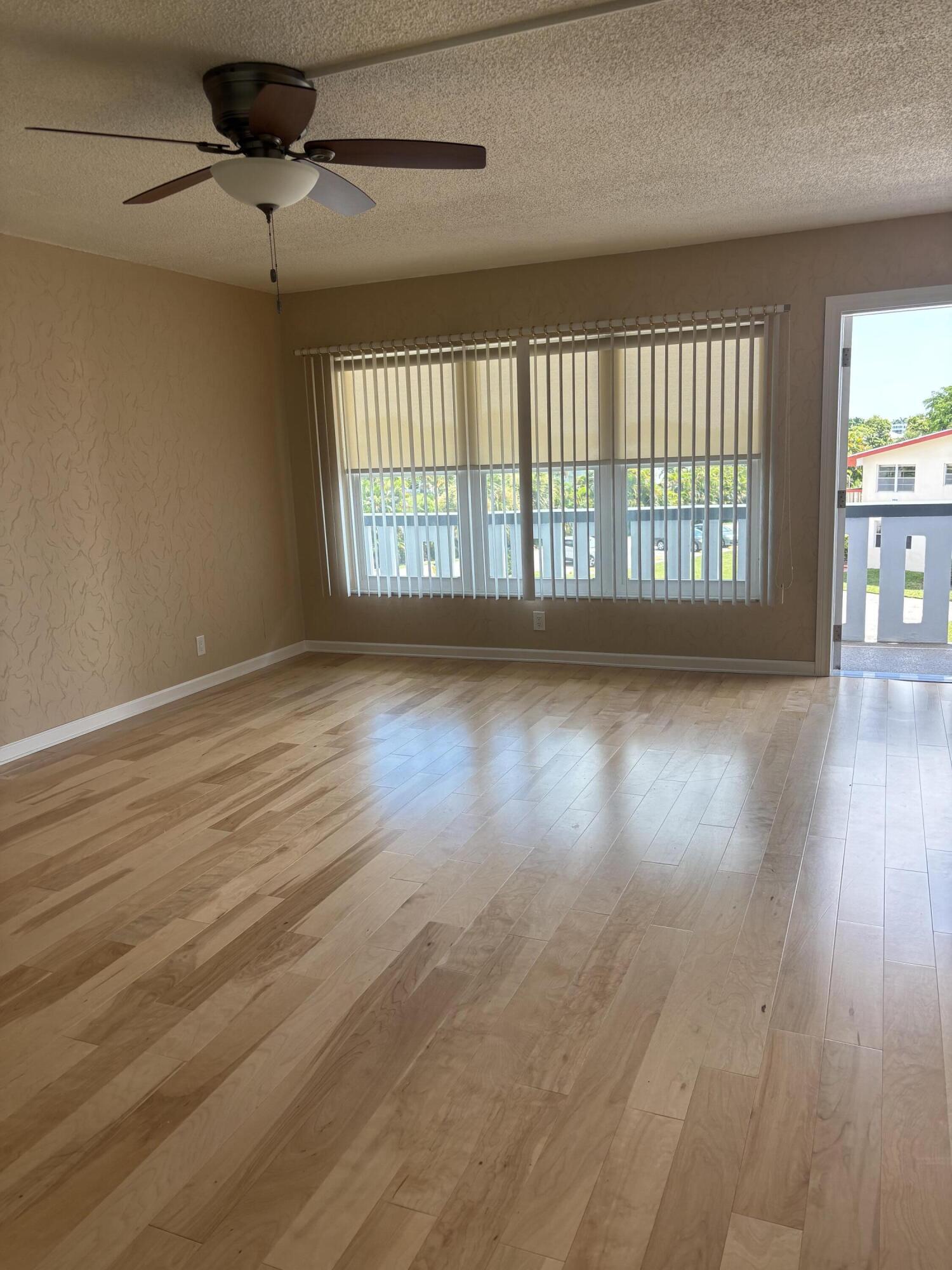 WELLINGTON CONDOS - Residential