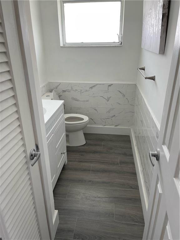 ASHLEY ARMS - Residential