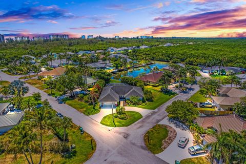 A home in Hutchinson Island