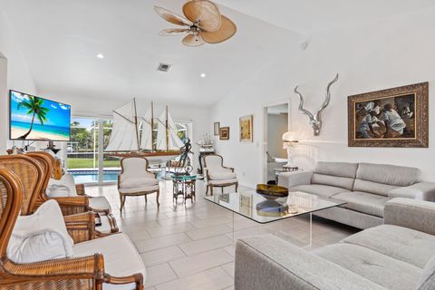 A home in Hutchinson Island