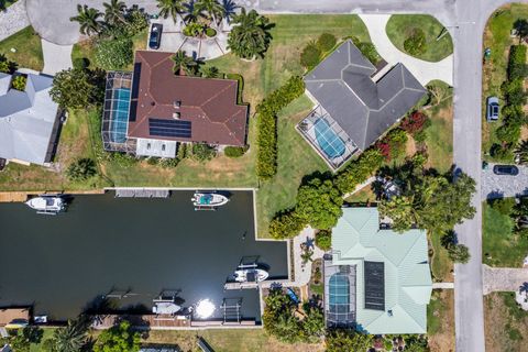 A home in Hutchinson Island