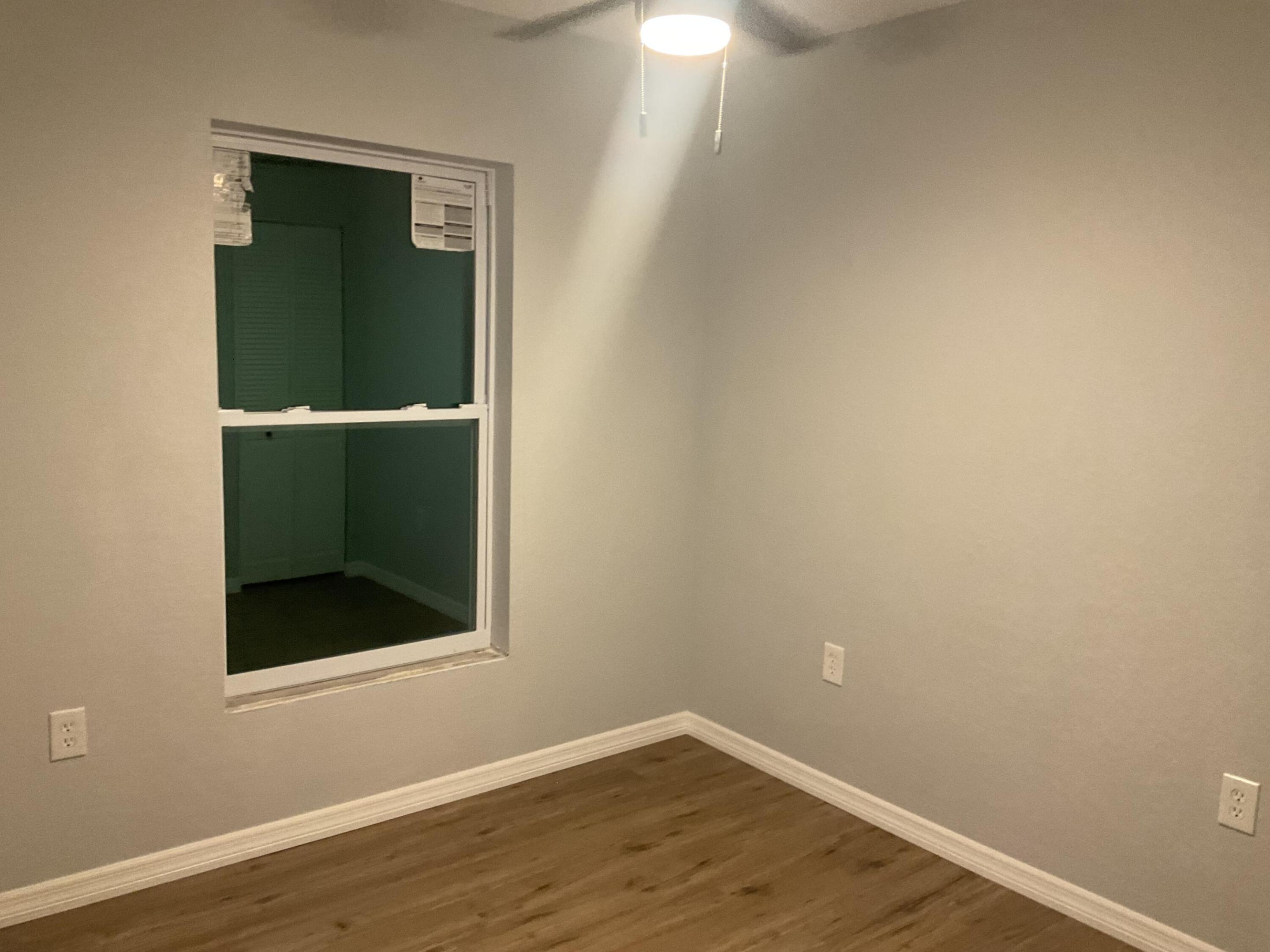 OKEECHOBEE PARK - Residential