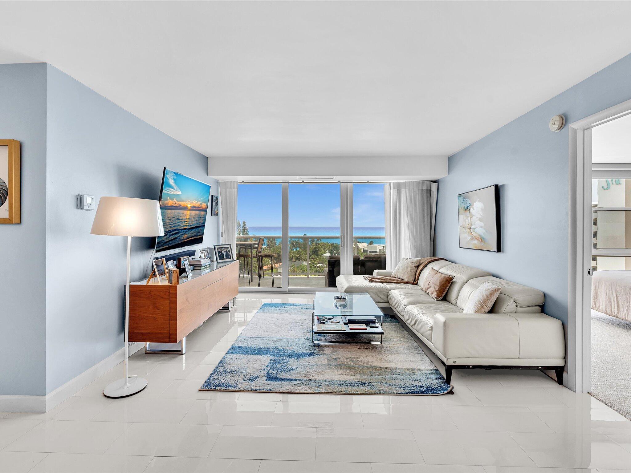 VANTAGE VIEW CONDO - Residential