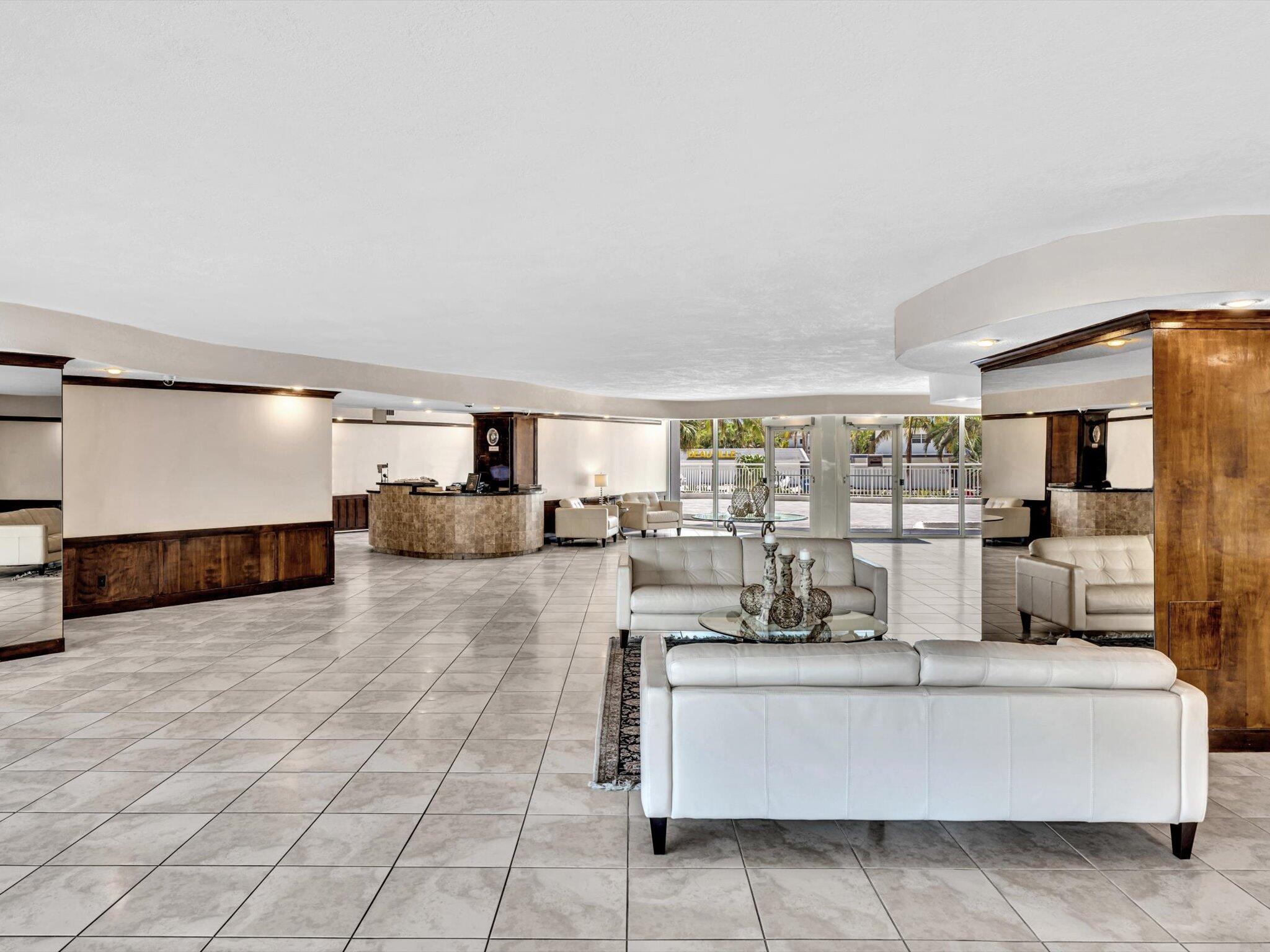 VANTAGE VIEW CONDO - Residential