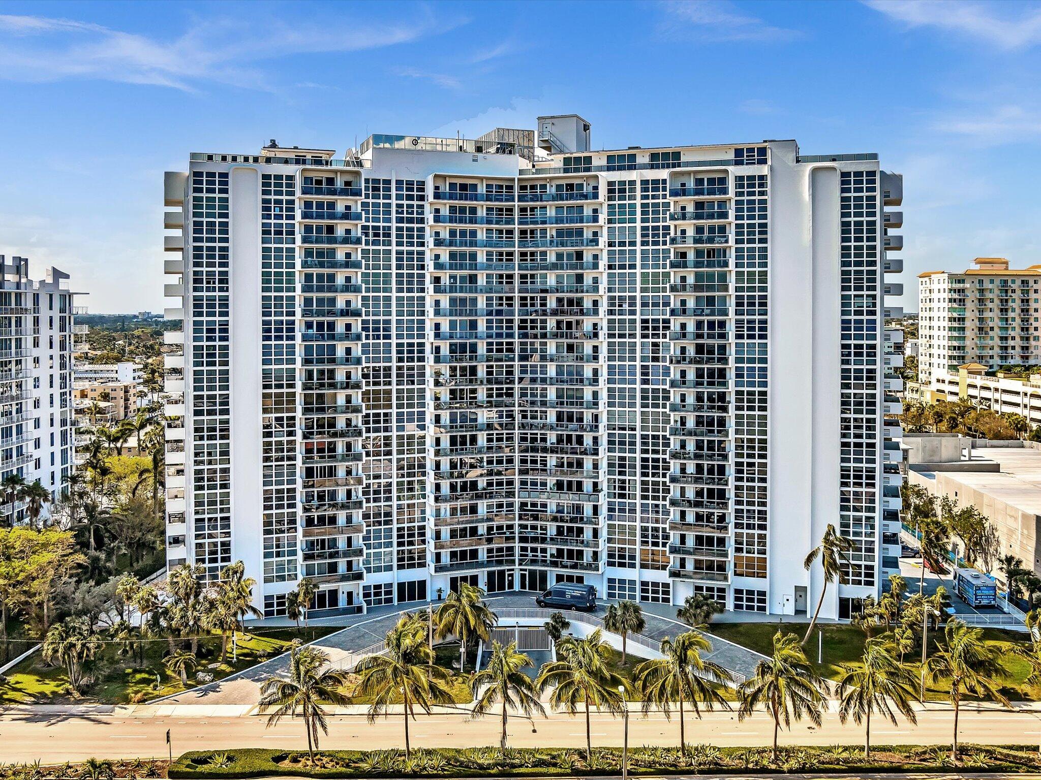 VANTAGE VIEW CONDO - Residential