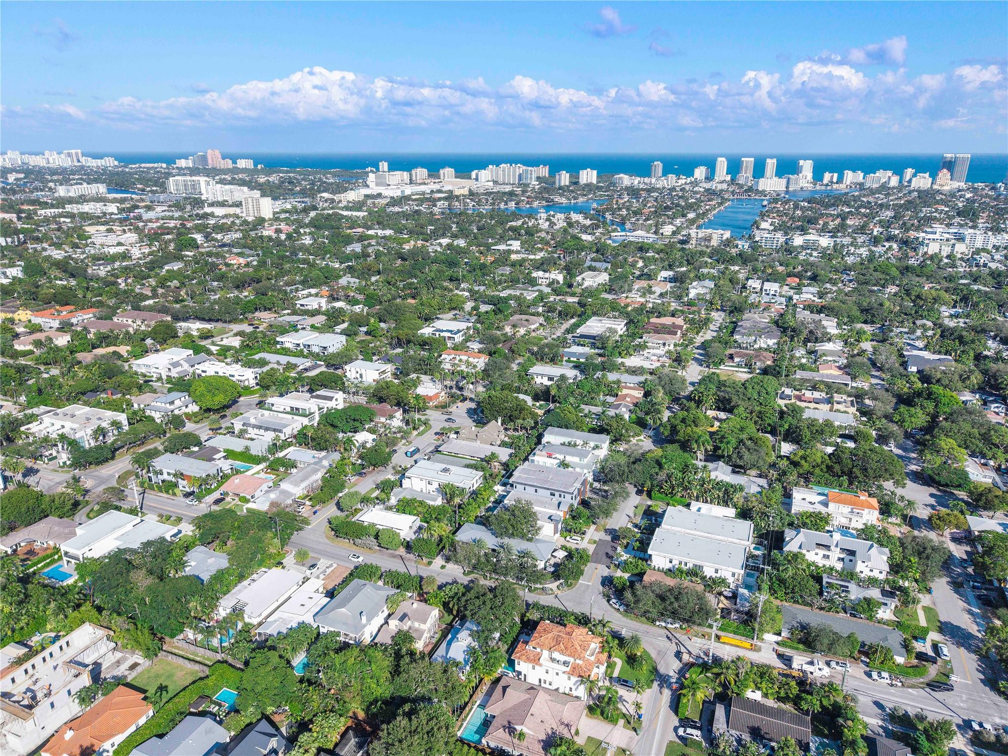 LAS OLAS PARK CORR PLAT - Residential