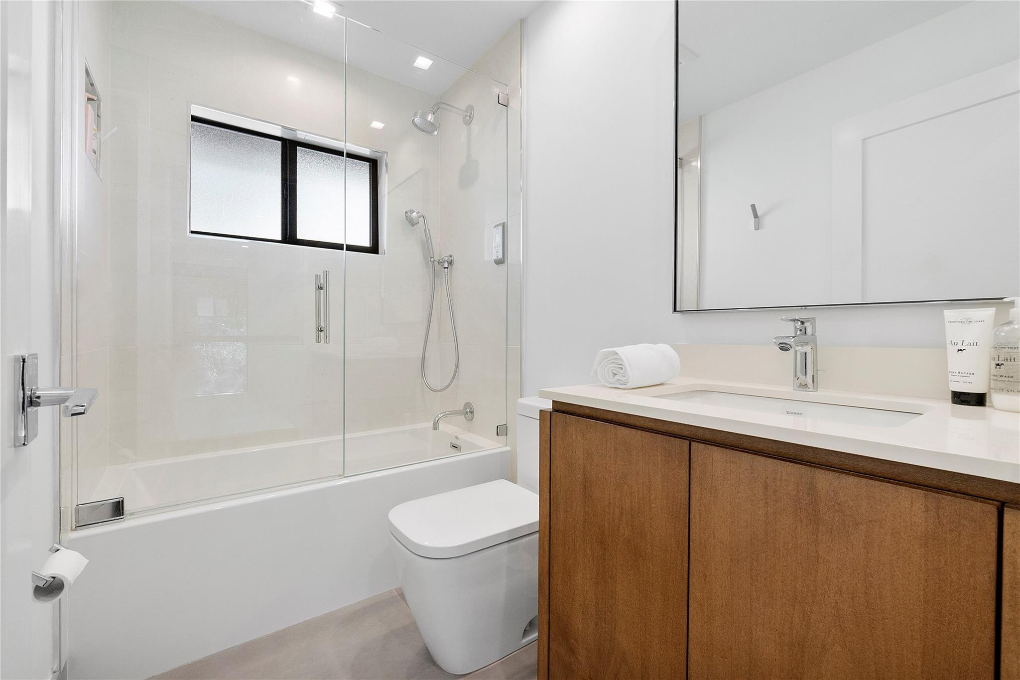 LAS OLAS PARK CORR PLAT - Residential