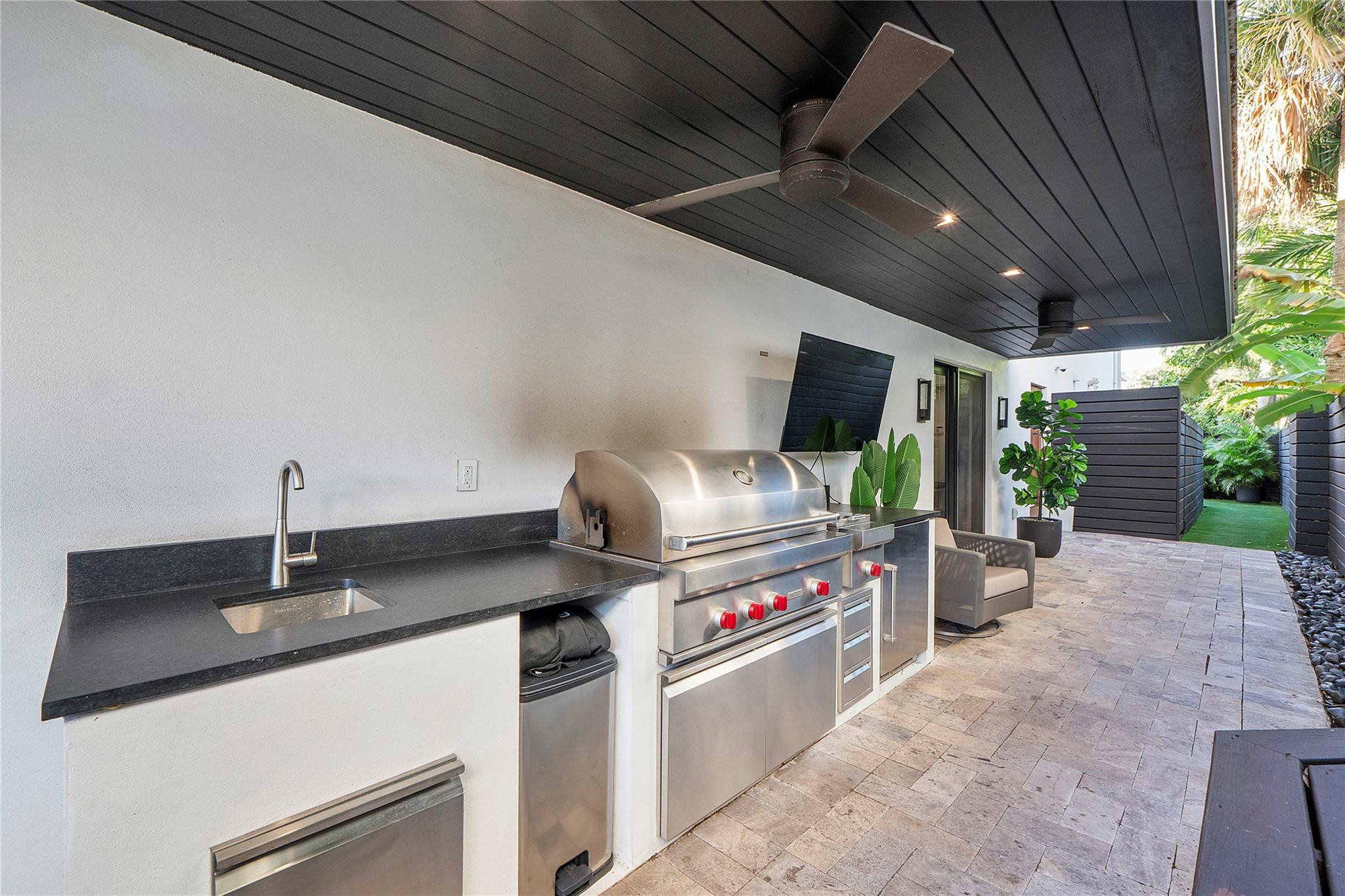 LAS OLAS PARK CORR PLAT - Residential