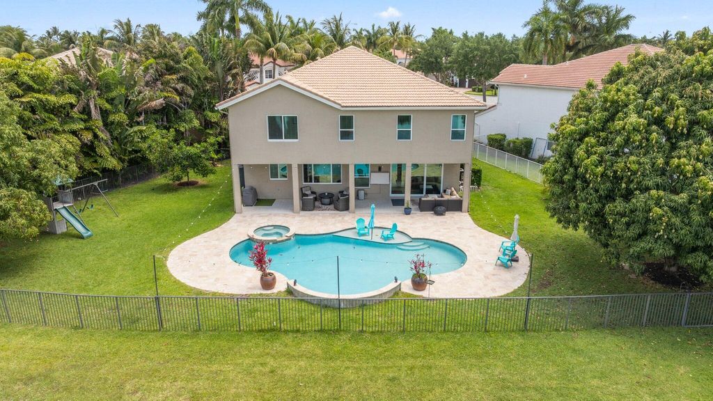 Photo of 8578 Trailwinds Court, Boynton Beach, FL 33473 (MLS # B26025296)
