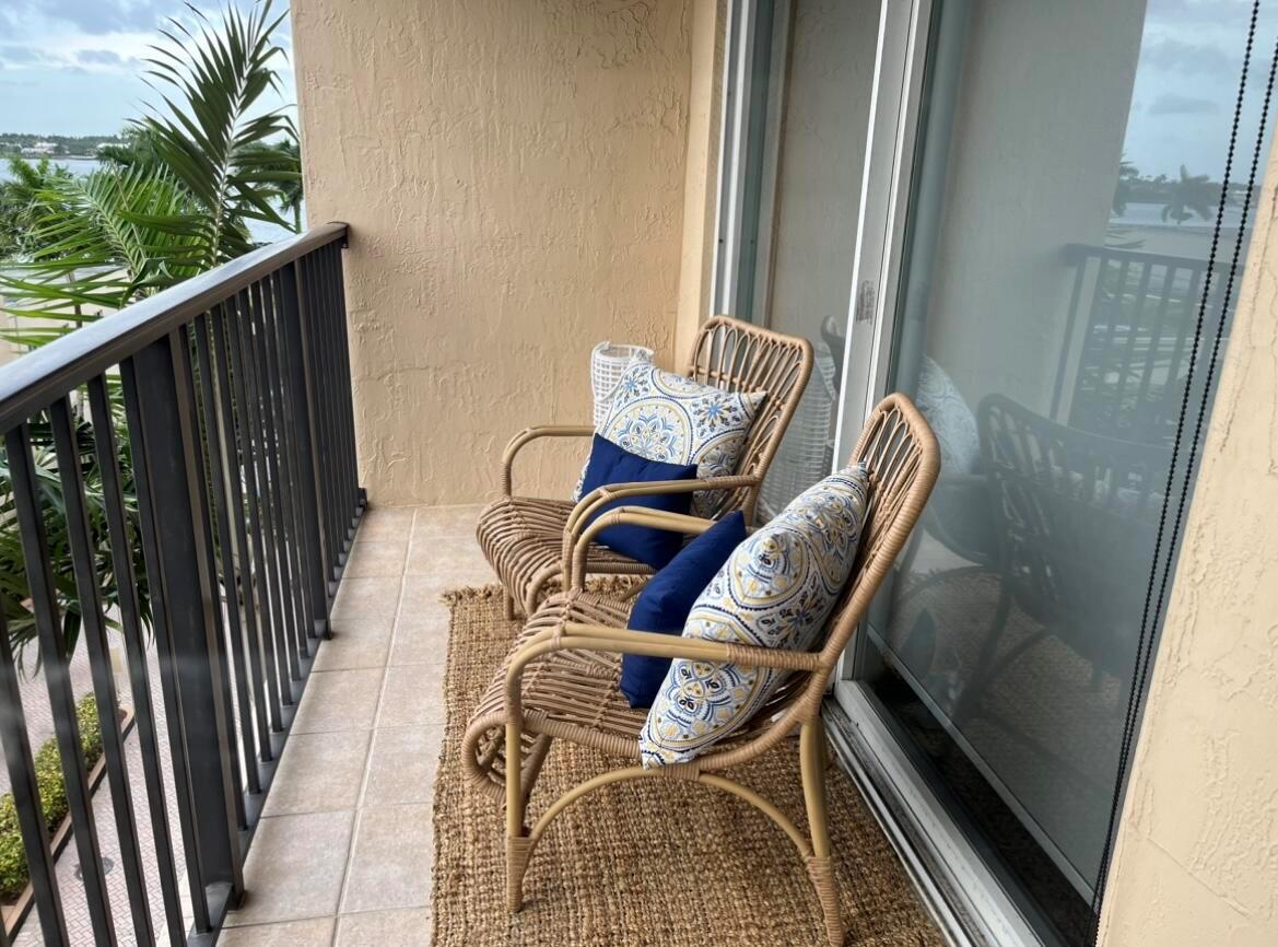 1801 N Flagler Drive 532
