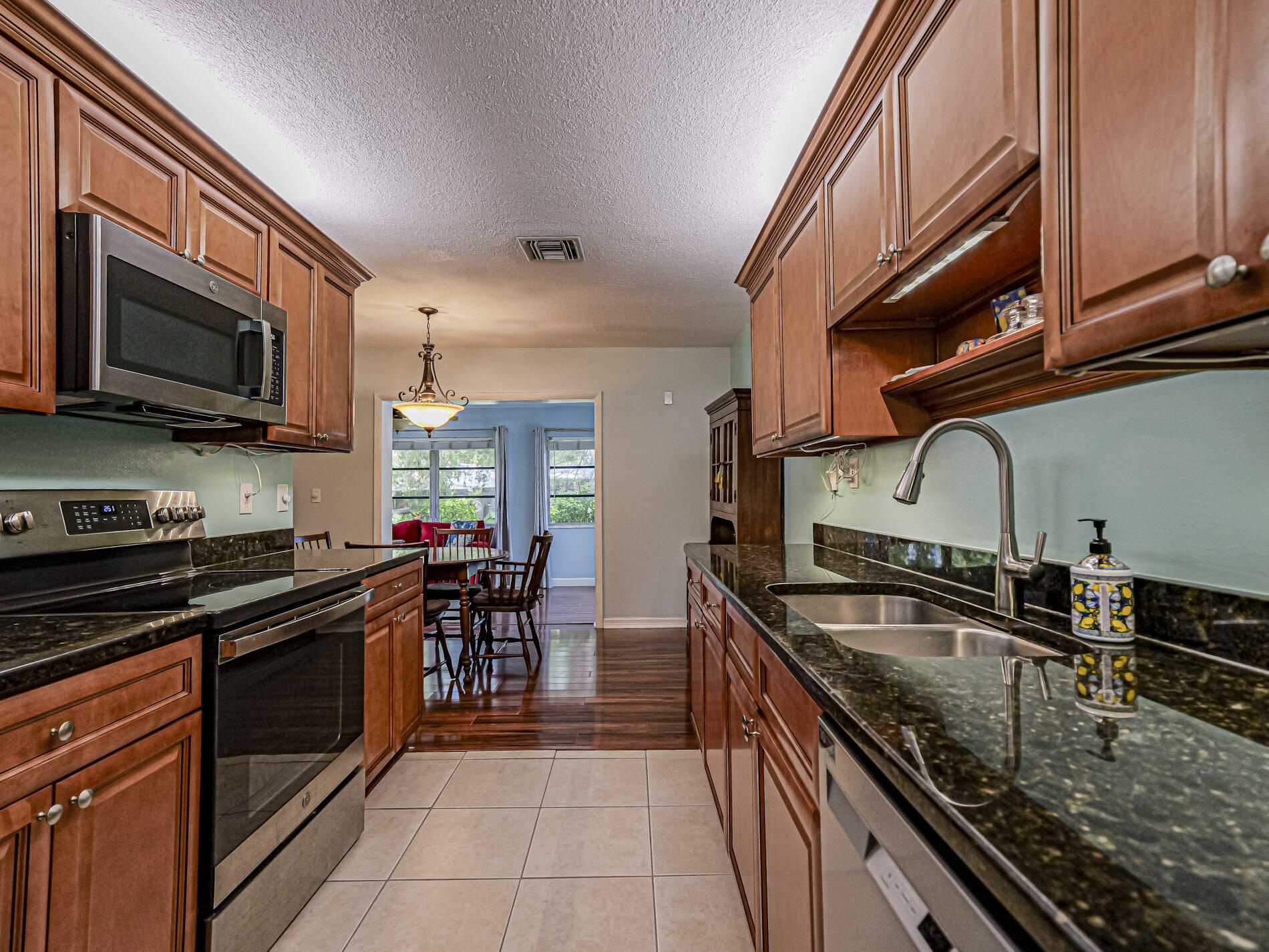 SEBASTIAN HIGHLANDS - Residential