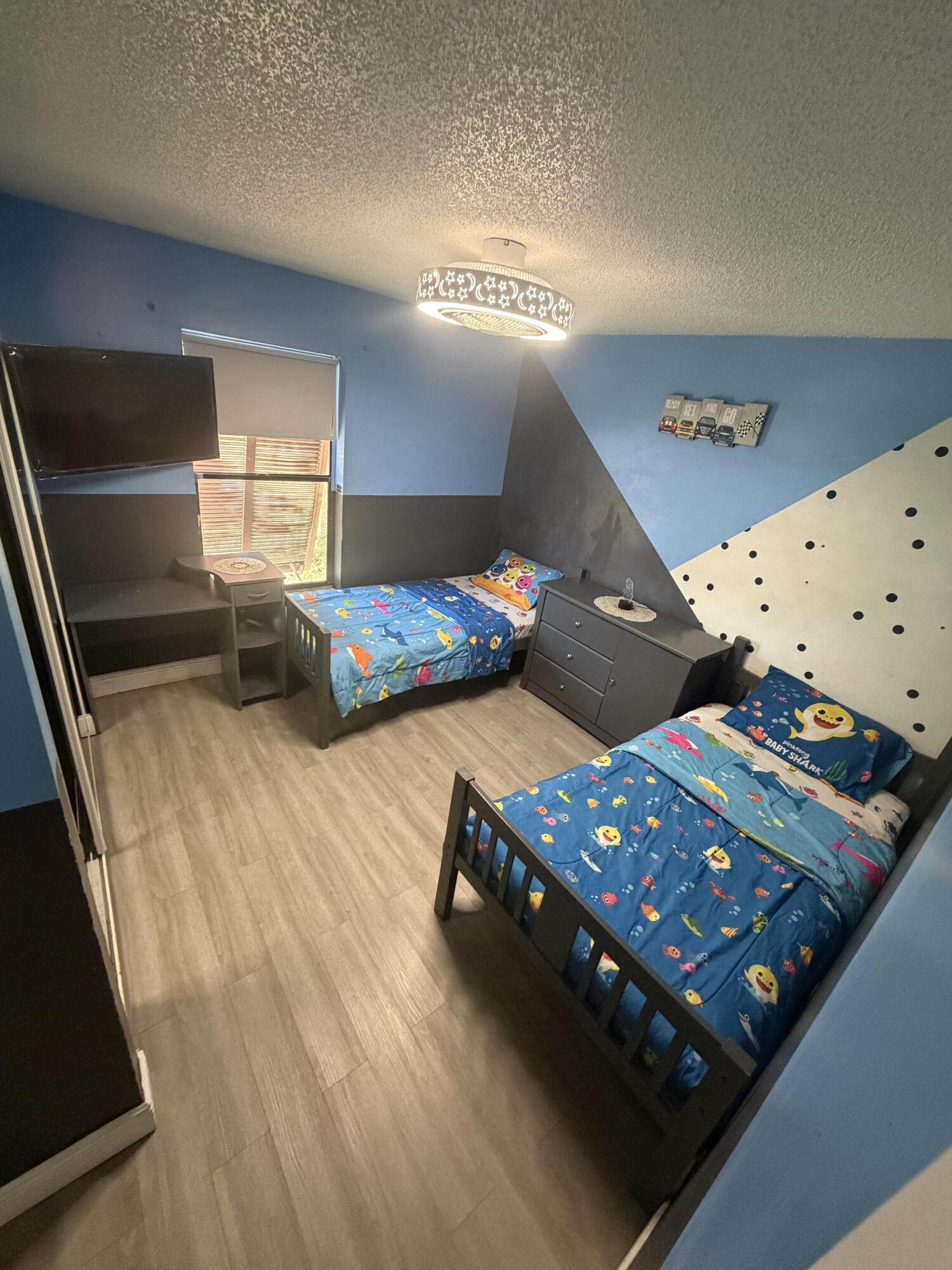 EVERGLADES SUGAR & LAND CO - Residential Lease