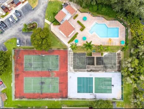 EVERGLADES SUGAR & LAND CO - Residential Lease