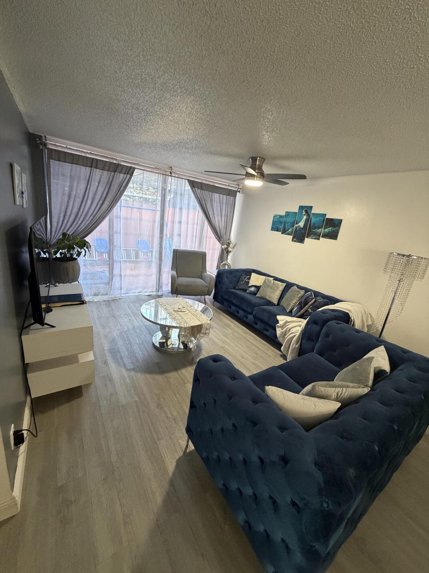 EVERGLADES SUGAR & LAND CO - Residential Lease