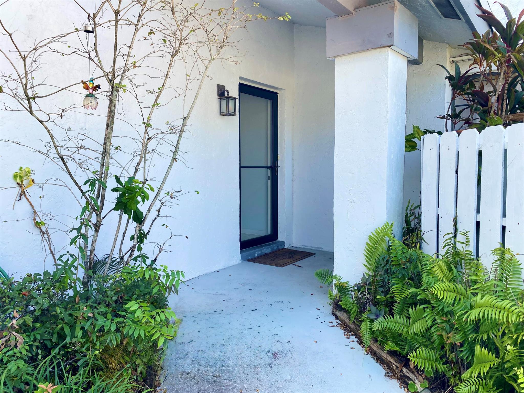 View photos, virtual tours, details... 6117 Woodlake Boulevard