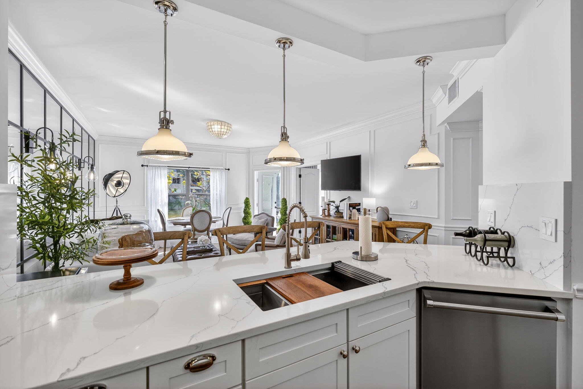 100 Uno Lago Drive 103