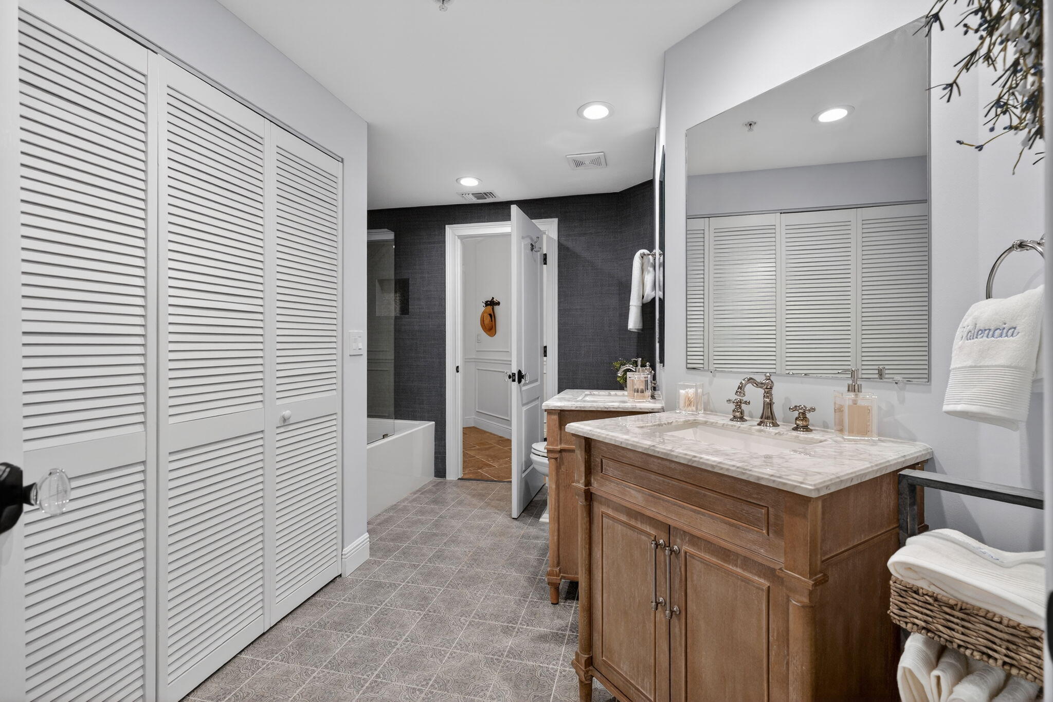 Ocean Trace Condos - Residential