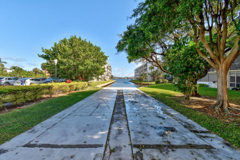 A home in Lantana