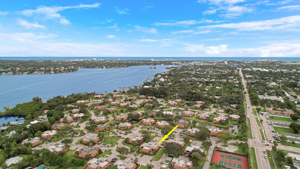 Photo of 825 Center Street #49c, Jupiter, FL 33458 (MLS # R11032698)