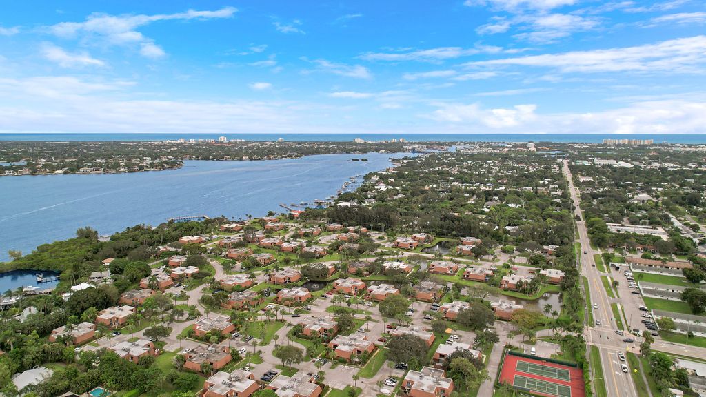 Photo of 825 Center Street #49c, Jupiter, FL 33458 (MLS # R11032698)